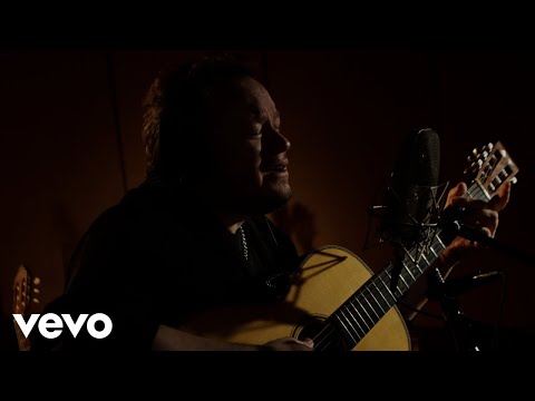 Video thumbnail for Recuerdas (Sesión Acústica)