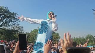 Download lagu Bang Toyib ~ Mila DA7 Live at Karnaval SCTV Bandung 2026 mp3 Download lagu Bang Toyib ~ Mila DA7 Live at Karnaval SCTV Bandung 2026 mp3