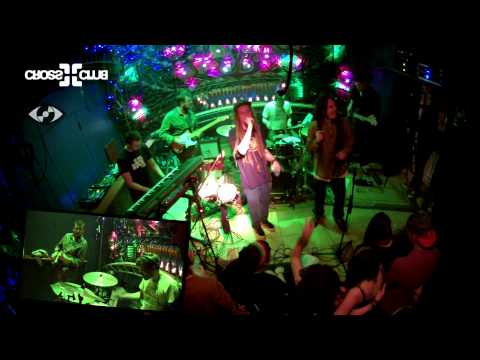 Medial Banana - Live in Cross Club 2015