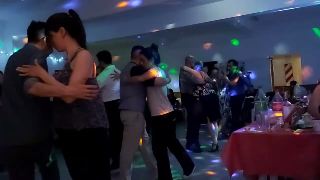 04/03/23 Troilo/Marino "La luz de un fósforo" TDJ Aldo Orrego🎧La Milonga de Mary & Hugo en Ushuaia☃️