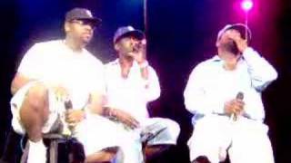 Boyz II Men -Time Will Reveal (live in Vancouver 06/17/2007)