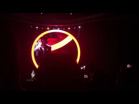 U2 / Bono introducing band members / 2019/12/05 Tokyo(Saitama super Arena)