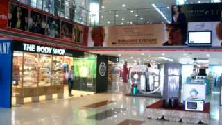 preview picture of video 'Cosmos Mall Bangalore'