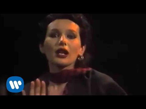 Maanam - Boskie Buenos [Official Music Video]