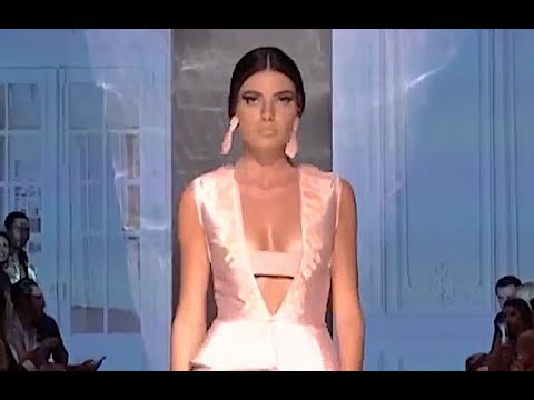 OSCAR CARVALLO Resort 2018 Miami Fashion Week - Fashion Channel
