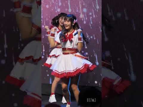 TGG Praew - ปั่นป่วน (Japan Ver.) @ We Are The Glass Girls Concert [Fancam 4K 60p] 230226