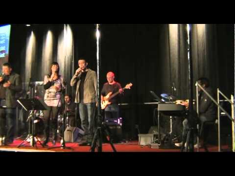 Singin Veenendaal - Opwekking 612 -- In uw aanwezigheid