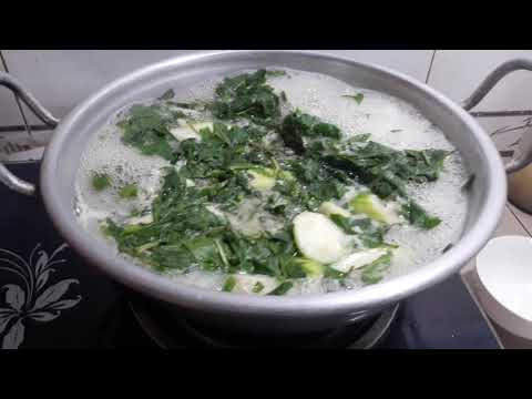 Cơm nhà: Canh rau đay nấu với mướp tôm bằm - món ngon quê nhà