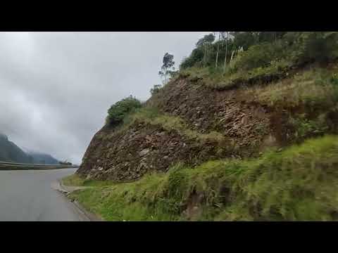 Vía Guaranda - Calpí, Ecuador (Bolívar/Chimborazo), 20.04.2024(5)