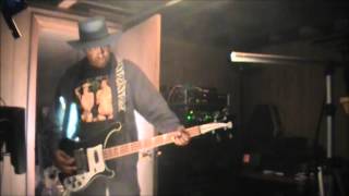 Cocteau Twins, Blind Dumb Deaf - Will Heggie bass line