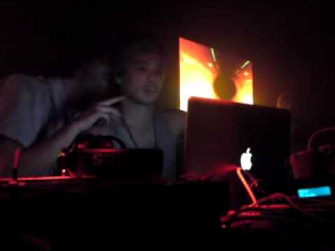 D.O.P. Live@Gerberei 11-09 Part 1.MP4