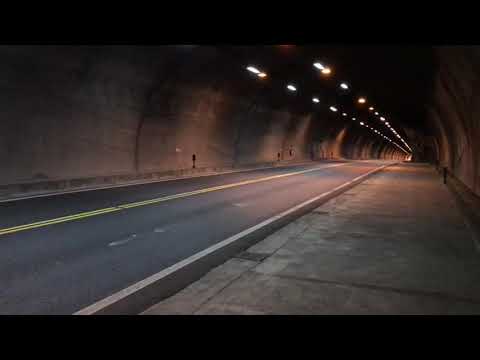 Suzuki Gsxr600 200kph flyby in tunnel with yoshimura exhaust