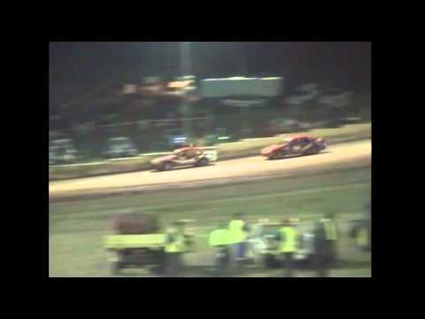 Modified Production - Heat 8 - King of the Mountain - Gympie Speedway - 14.01.12