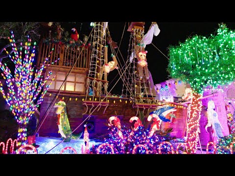 A Homemade Pirate Ship Earns Torres Family The Win - The Great Christmas Light Fight