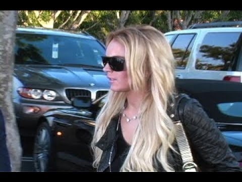 Lindsay Lohan Gets Back To Work!  [2008]