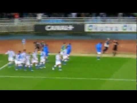 3 2  gol de Agirretxe