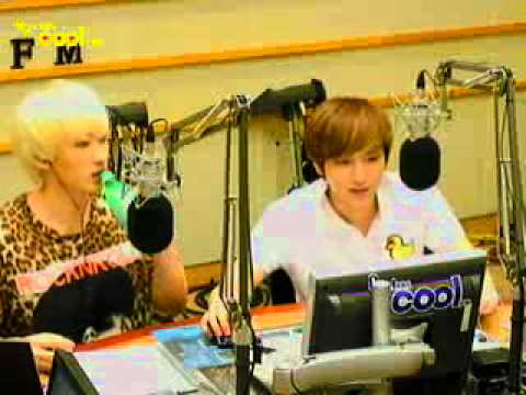 110819 KTR eunhyuk drinks cute