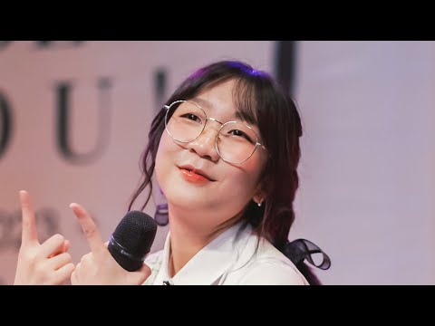 230211 Endu PEACH YOU - I Peach U -⎡ BACK TO SCHOOL , BACK TO U! ⎦The Market Bangkok Fancam