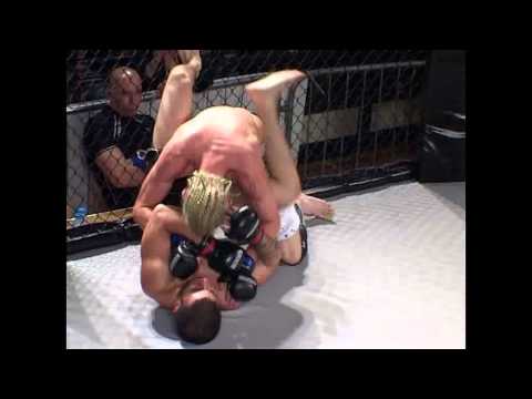 tony hall vs luis espina cage fighting maidstone kent