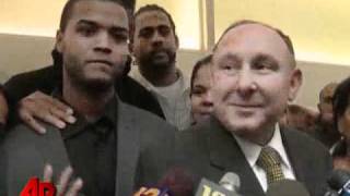 Music video thumbnail preview for Lawyers: Anti-gay Attack Suspects Are 'Innocent' by Defesa Armada