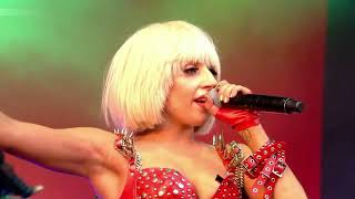 Lady Gaga - Money Honey (Glastonbury live 2009)