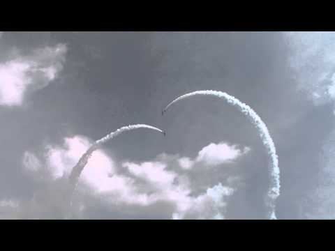 Chicago Air and Water Show 2014 - High Definition - center stage