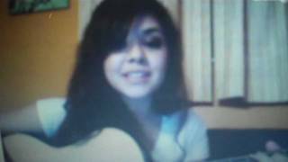 Alyssa Bernal "Easy" (Blogtv)