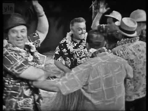 Hawaijilainen sotalaulu ~ Kipparikvartetti &  Onni Gideonin hawaijinkitara ja yhtye  🎵🎸🎵