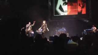 Sunidhi Chauhan ft Rakesh- dilli wali girlfriend