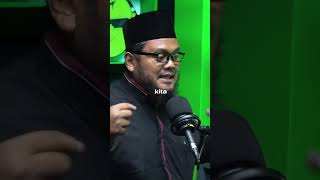 Download lagu Fat teacher: maybe the earth is a living creature and we are the aliens!! #alien #conspiracy #sup... mp3