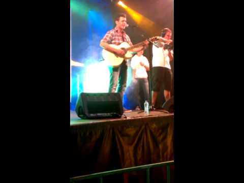 download lagu mp3 mp4 Nita Emmen, download lagu Nita Emmen gratis, unduh video klip Nita Emmen