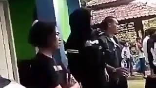 Download lagu Mia Beutik Marah Kepada Bobotoh Karna Kasus Pengeroyokan Haringga sirila Di GBLA! mp3 Download lagu Mia Beutik Marah Kepada Bobotoh Karna Kasus Pengeroyokan Haringga sirila Di GBLA! mp3