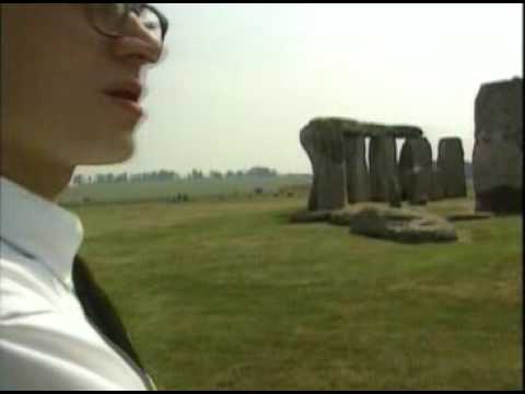 Starshaped Clip #20 - Blur at Stonehenge