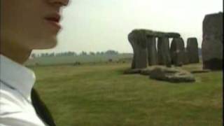 Starshaped Clip #20 - Blur at Stonehenge