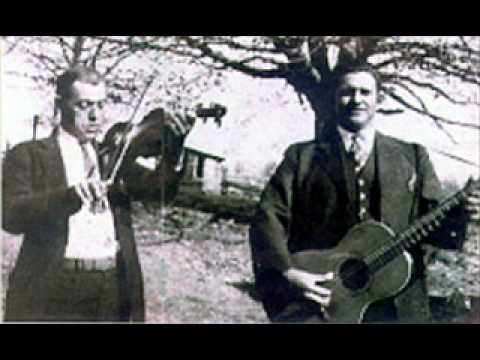 Grayson & Whitter-Train 45 {Vi}