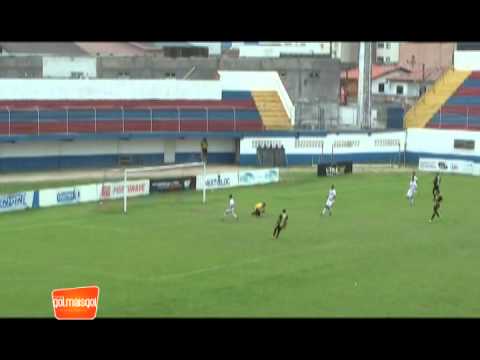 Melhores momentos do lateral-direito Alan Santana.
