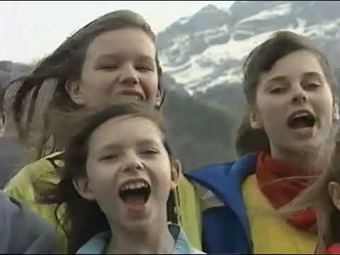 TĘCZOWY MINI BOX M-10 - Julia WOLSKA prezentuje piosenki "CHOCHLIKÓW" - emisja 5.11.1992