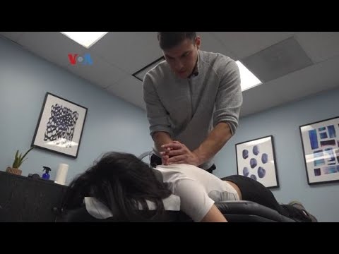VOA : AHLI CHIROPRACTIC SELEBRITIS INDONESIA DAN AS DI CALIFORNIA