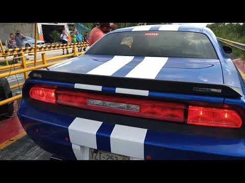 Charger SRT8 Nitro Vs Camaro Yenko