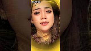 Download lagu BAGAI RANTING YANG KERING -- Revina Alvira mp3