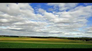 preview picture of video 'Time lapse and pan with Nikon D3, country side and lighthouse'
