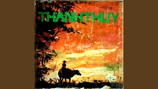 Ở một nơi ai cũng quen nhau