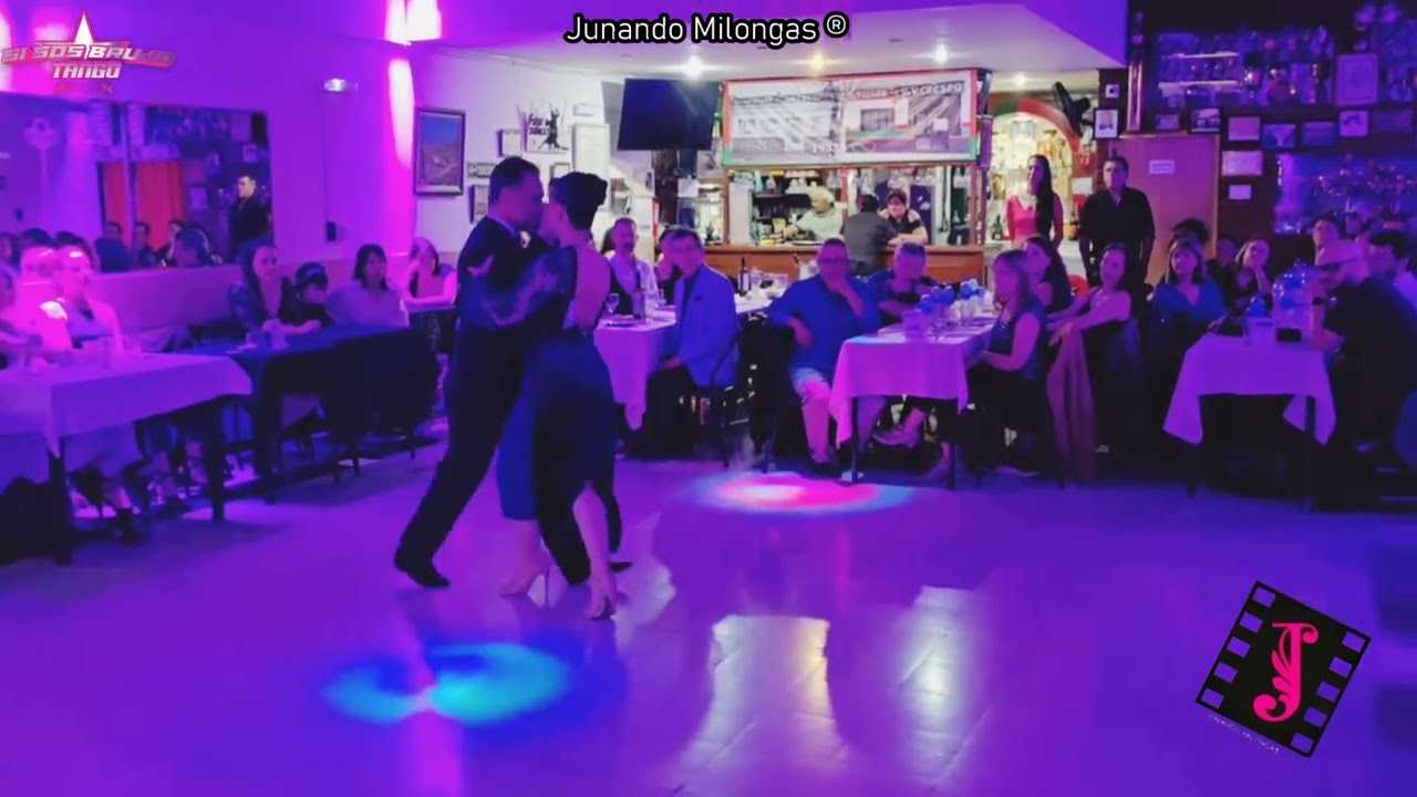 AGUSTINA JUANBELZ & FACUNDO BARRIONUEVO || Con flauta y guitarra (Hector Varela)  [milonga]