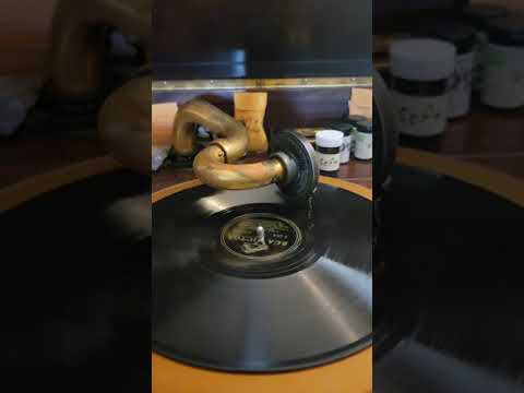 Gilbert and Sullivan: H.M.S. Pinafore; (part 3&4) -  Victor Light Opera Company 1942