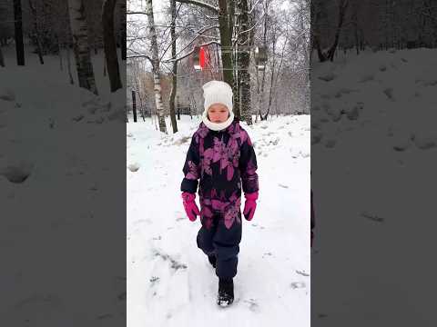 sonu ko manvi ne kendi khilaker charge kar diya#dog #shorts #cat