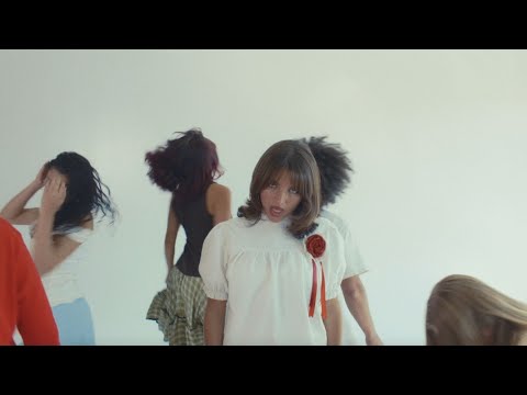 Sunday by Analise (Music Video)