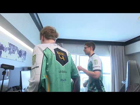 EG "KINDA UNSTOPPABLE" reaction vs Soniqs The International 2022 TI11