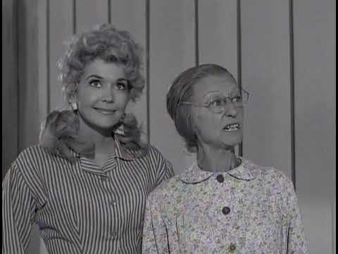The Beverly Hillbillies S3E04 Hedda Hopper's Hollywood (October 14, 1964)
