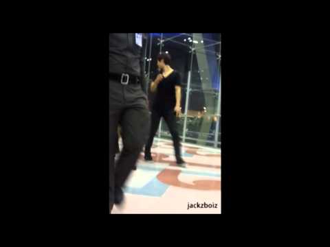 120407 fancam 4minute hyuna @ suarnabhumi Airport