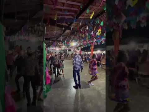 E viva nosso Arraiá de Chorrochó Bahia coisa mais linda do nosso nordeste parabéns .18/6/26.